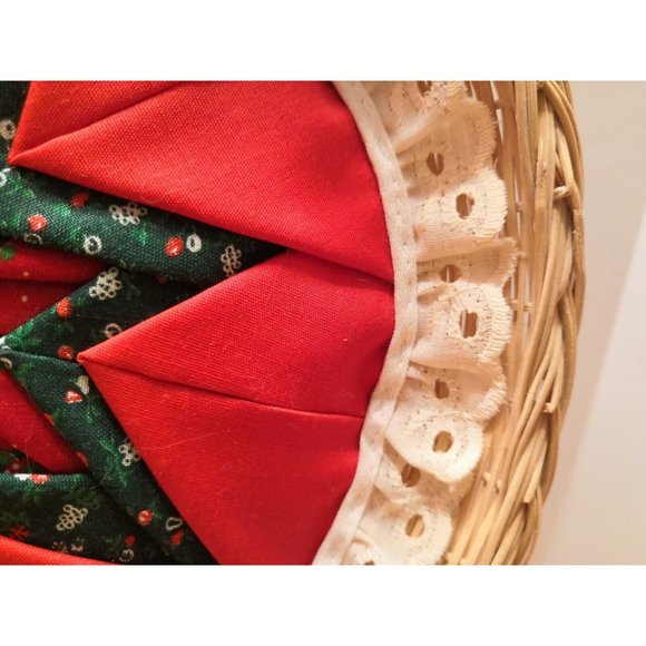 Round Wicker Quilted Star Christmas Wall Hanging Red Green - Picture 4 of 4